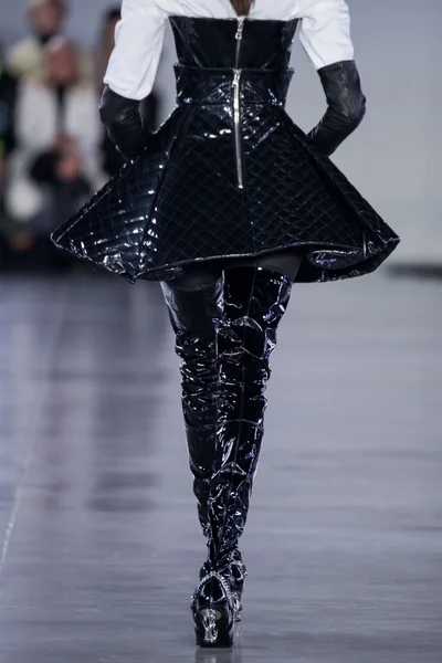 Look 199